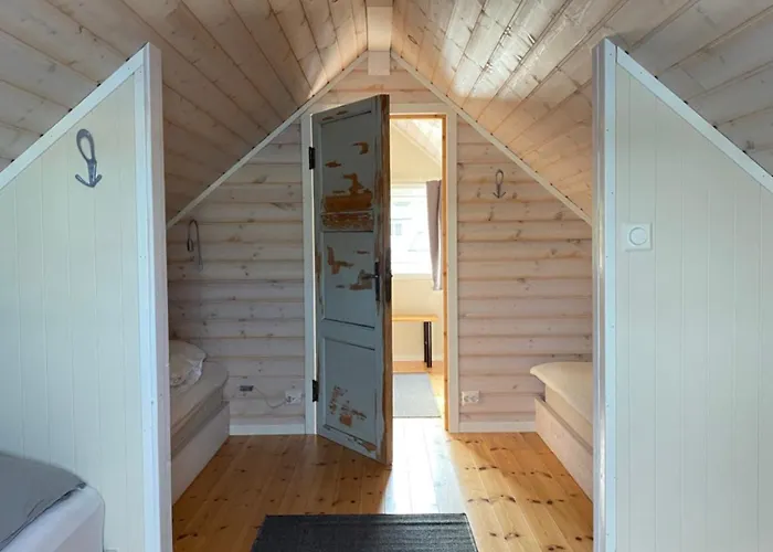Vannoy Sport Og Havfiske Hytte Vannvåg