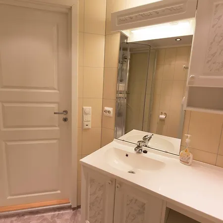 Vannoy Sport Og Havfiske Lodge *